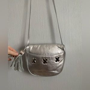 ohh! Ashley vintage genuine leather silver purse new